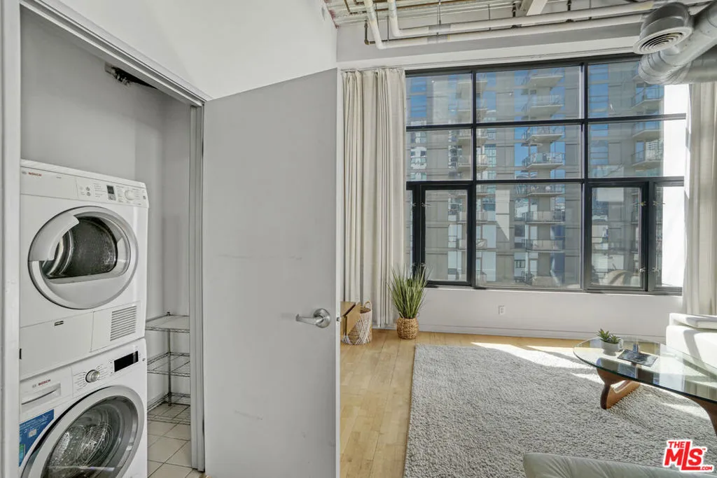 330 W 11th Street 703, Los Angeles, California 90015 home-pic-23