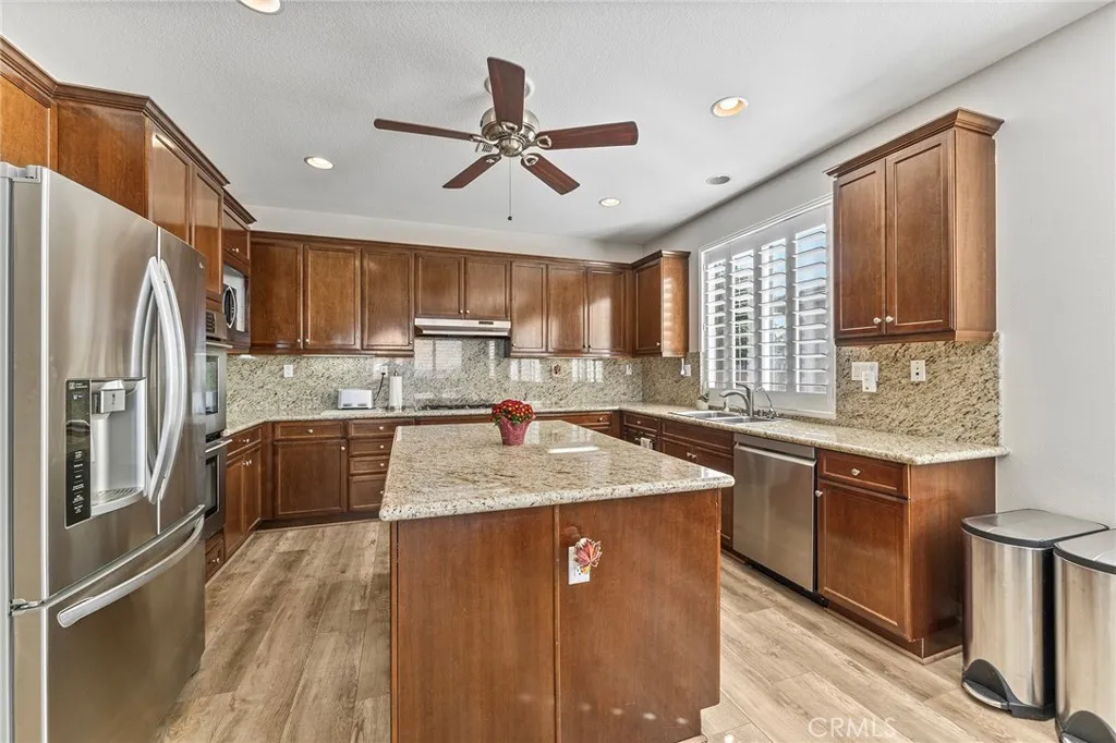 11634 11634 Wiggins Court, Yucaipa, California 92399 home-pic-20