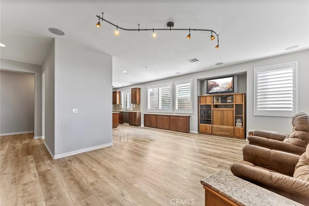 11634 11634 Wiggins Court, Yucaipa, California 92399 home-pic-18
