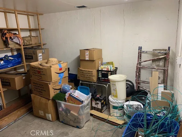 7422 S Western, Los Angeles, California 90047
