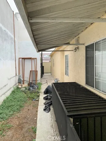7422 S Western, Los Angeles, California 90047