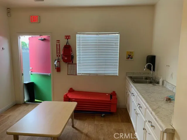 7422 S Western, Los Angeles, California 90047