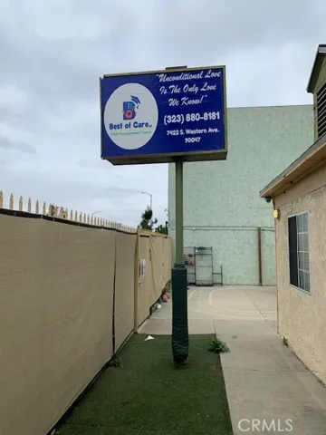7422 S Western, Los Angeles, California 90047