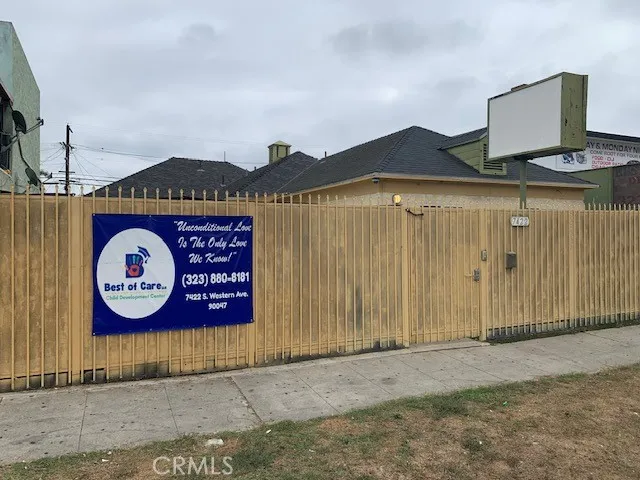 7422 S Western, Los Angeles, California 90047