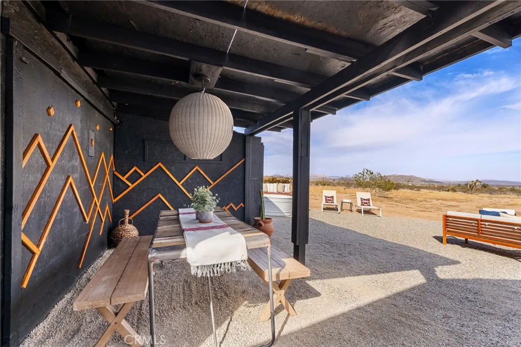 56622 Handley Road, Yucca Valley, California 92284 home-pic-18