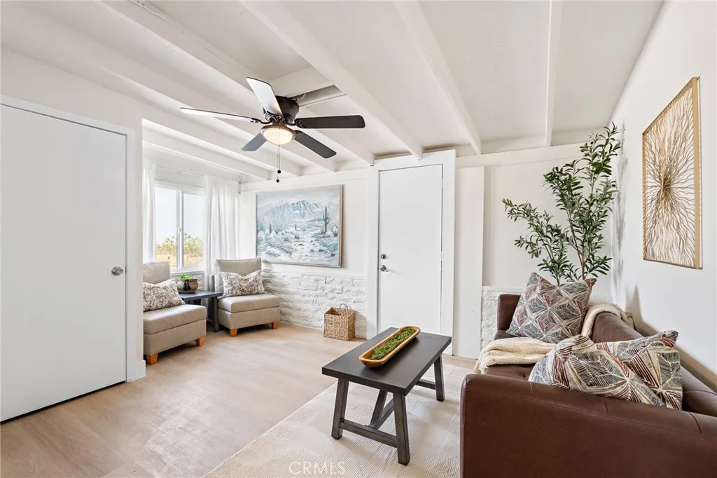 56622 Handley Road, Yucca Valley, California 92284 home-pic-14