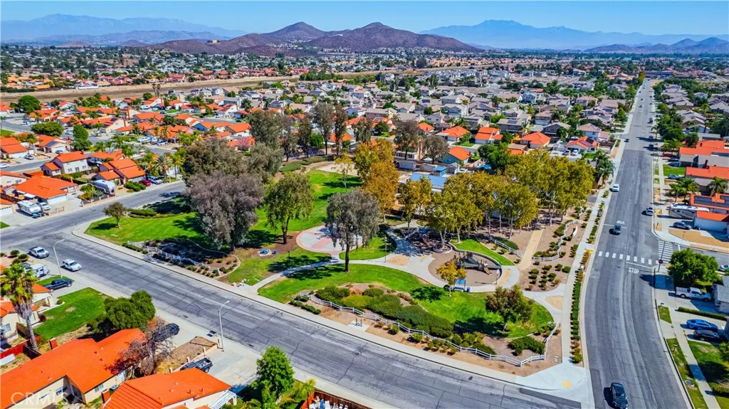 26281 Hohokam, Menifee, California 92586 home-pic-38