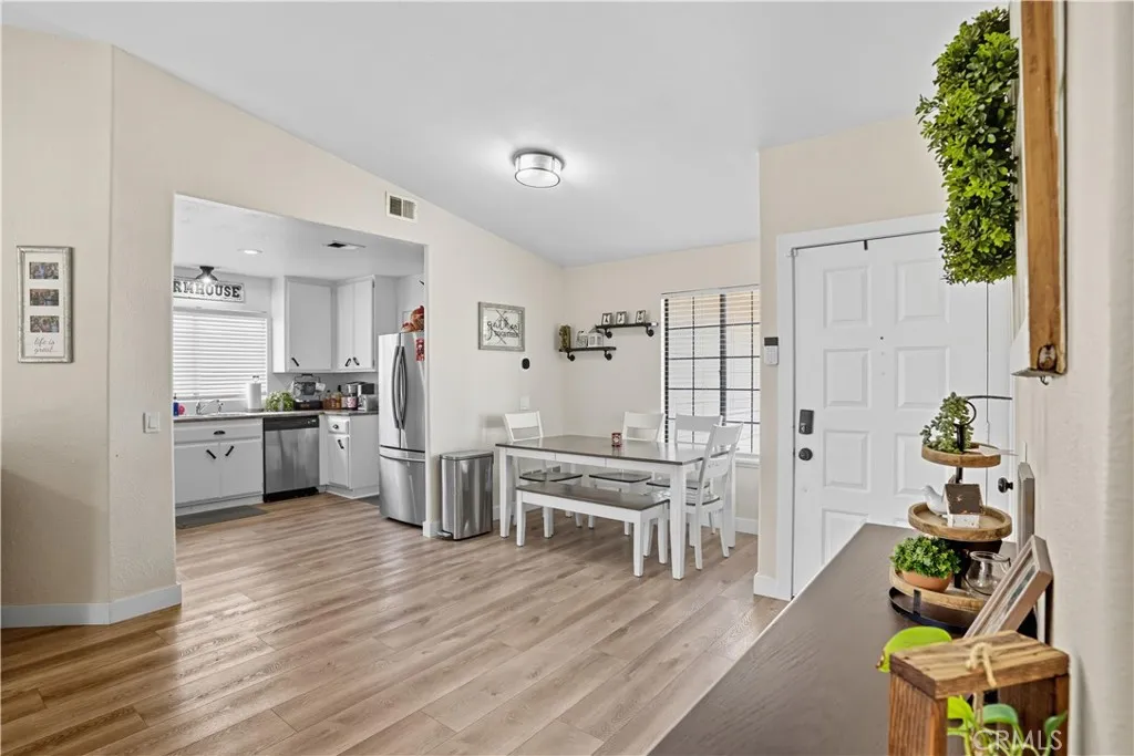 26281 Hohokam, Menifee, California 92586 home-pic-8