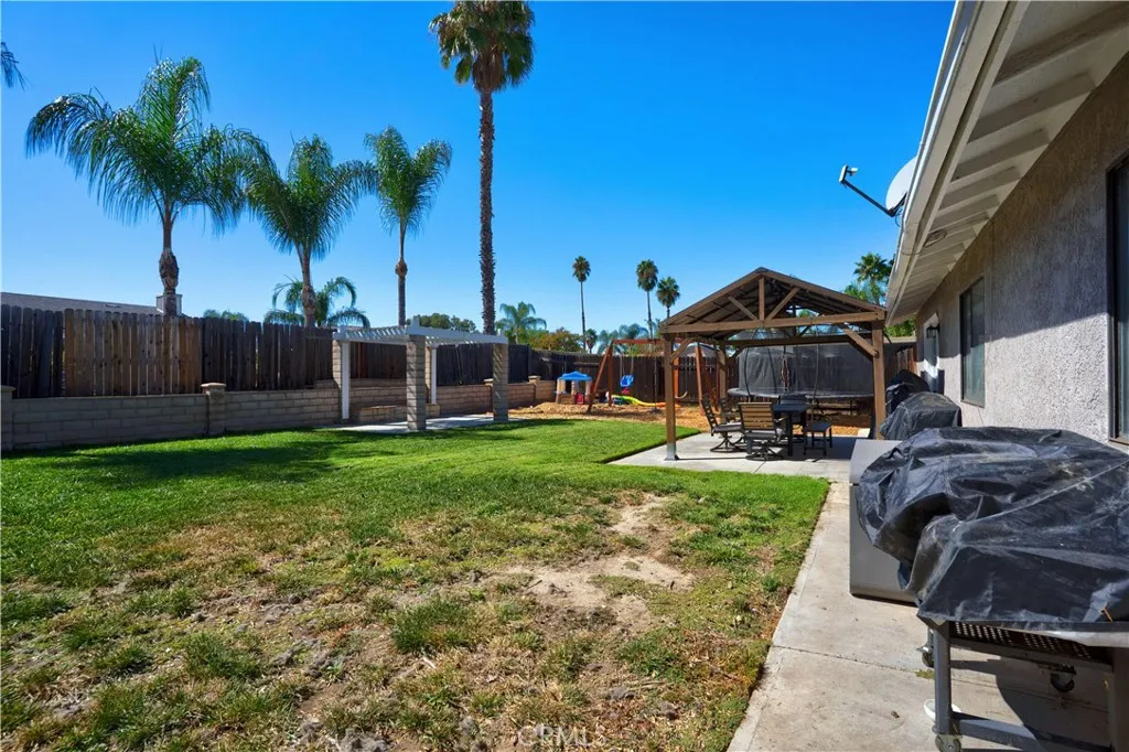 26281 Hohokam, Menifee, California 92586 home-pic-32