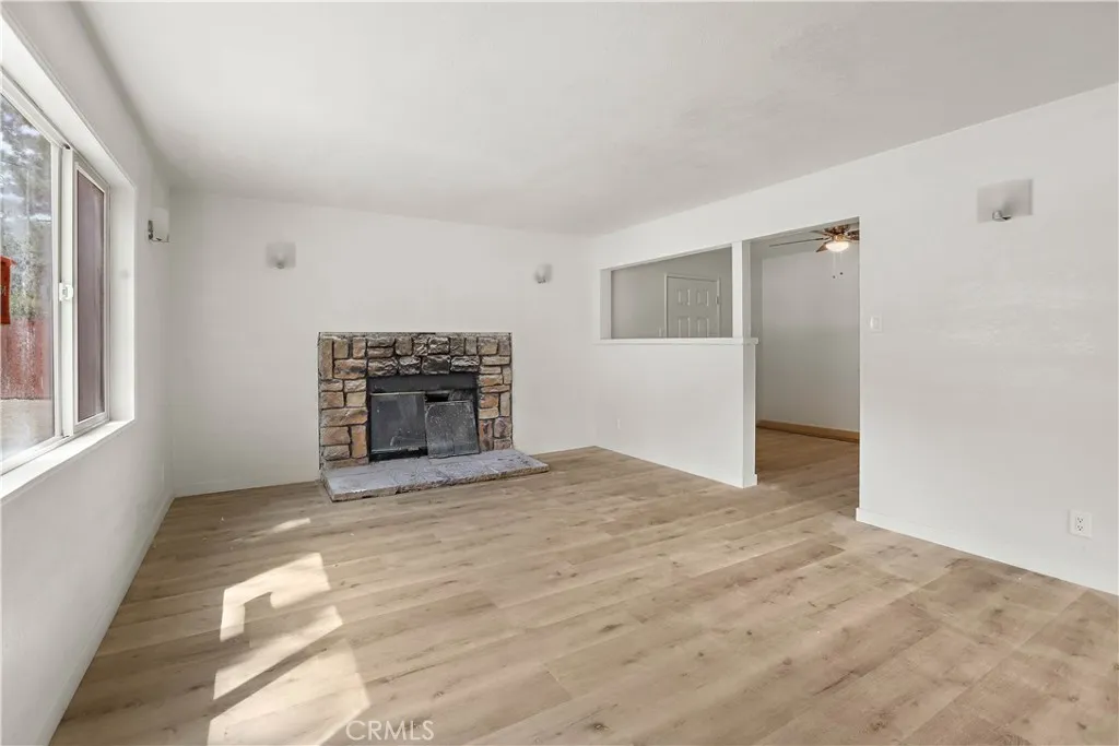 315 E Big Bear, Big Bear City, California 92314 home-pic-7
