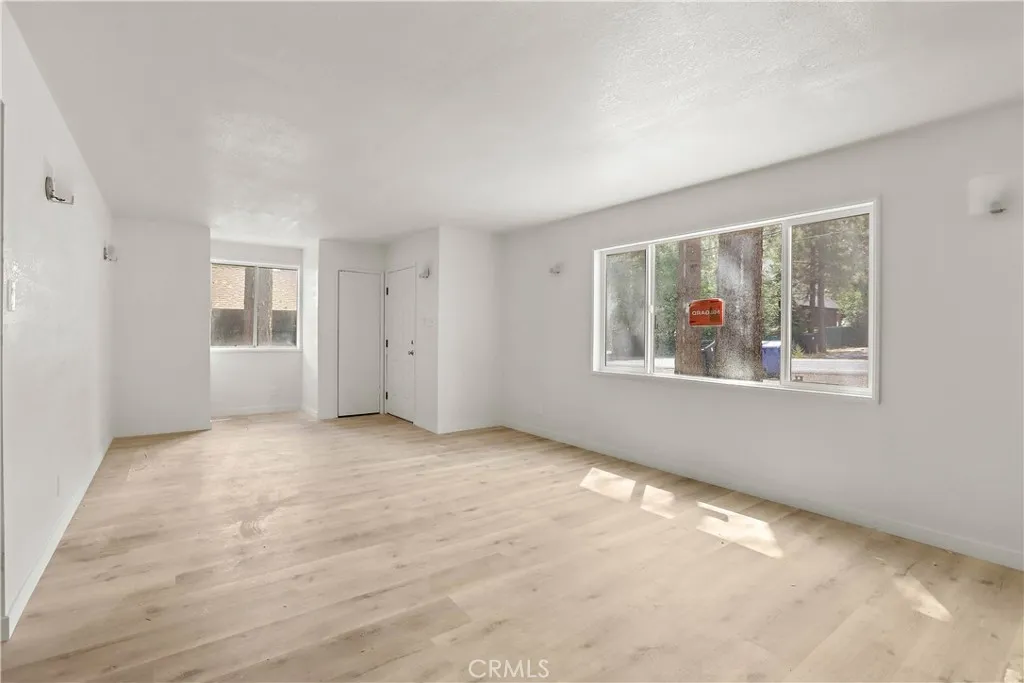 315 E Big Bear, Big Bear City, California 92314 home-pic-6