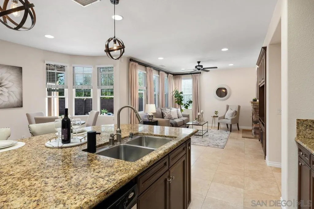 15501 Bristol Ridge Ter, San Diego, California 92127 home-pic-11