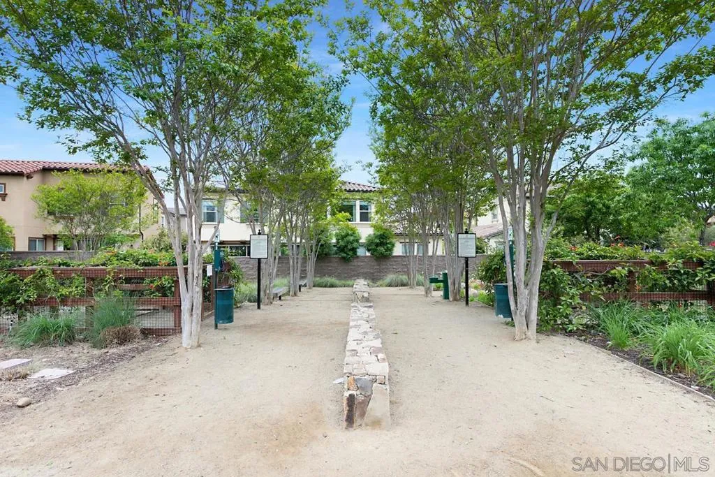 15501 Bristol Ridge Ter, San Diego, California 92127 home-pic-40