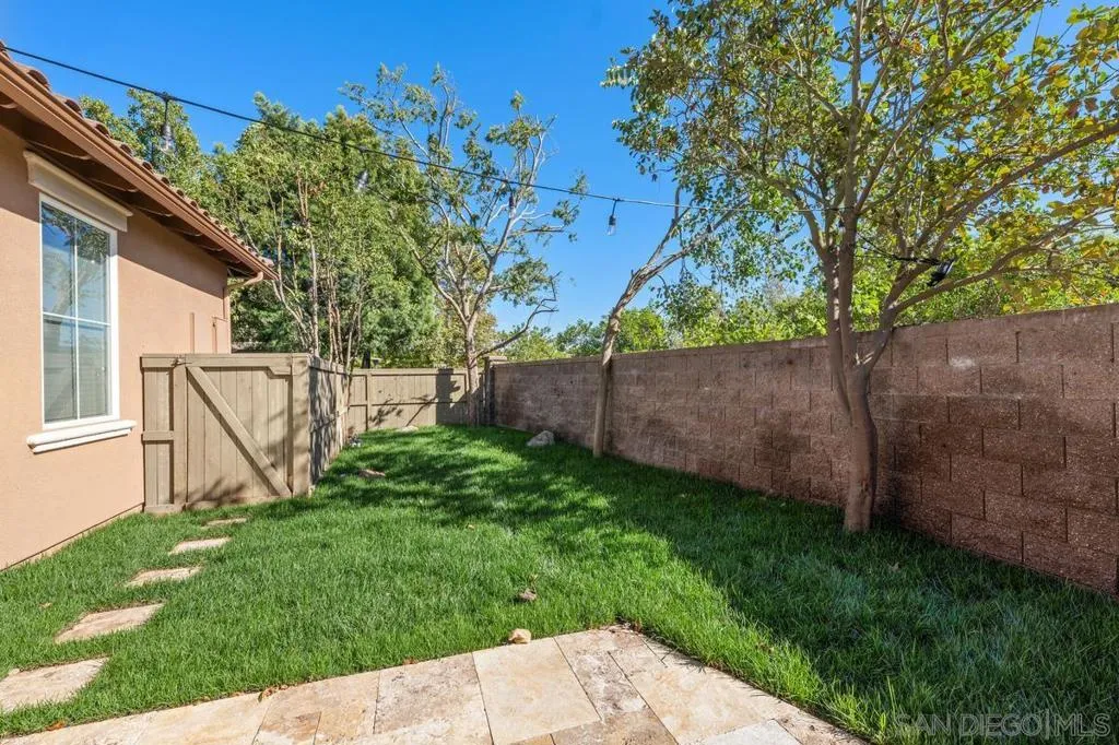 15501 Bristol Ridge Ter, San Diego, California 92127 home-pic-37