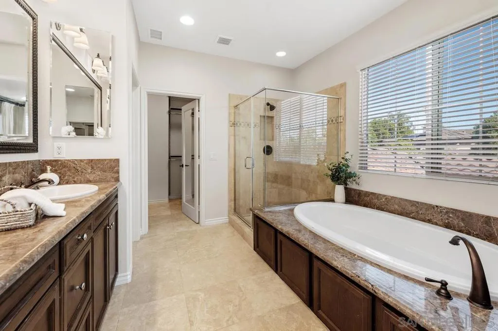 15501 Bristol Ridge Ter, San Diego, California 92127 home-pic-19