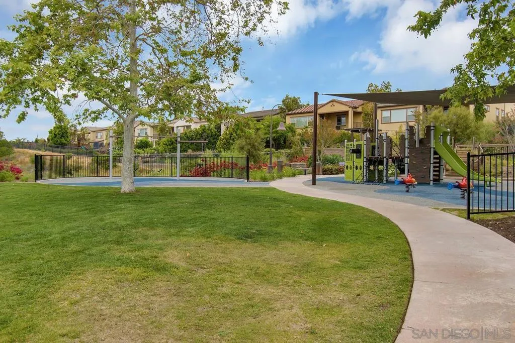 15501 Bristol Ridge Ter, San Diego, California 92127 home-pic-63