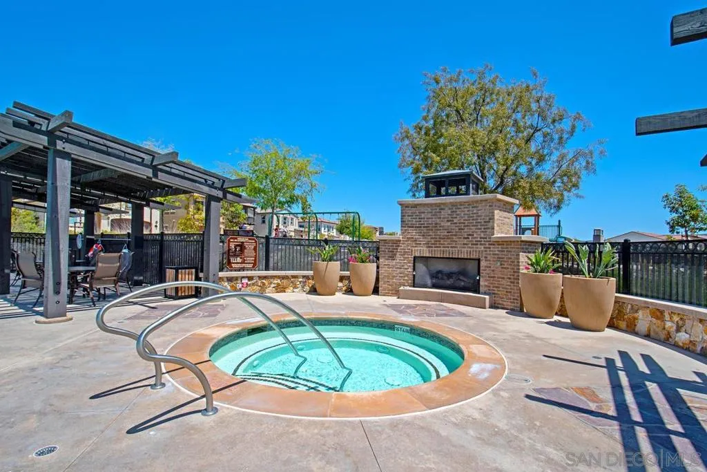 15501 Bristol Ridge Ter, San Diego, California 92127 home-pic-55