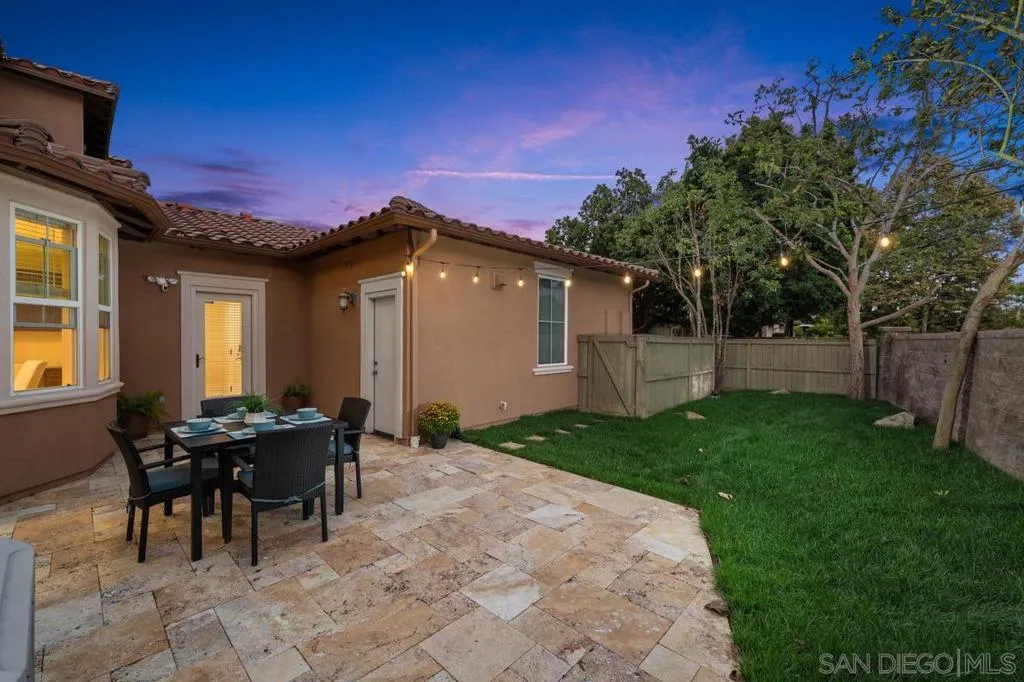 15501 Bristol Ridge Ter, San Diego, California 92127 home-pic-1
