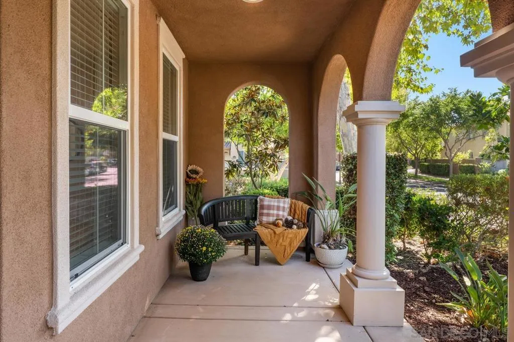 15501 Bristol Ridge Ter, San Diego, California 92127 home-pic-34