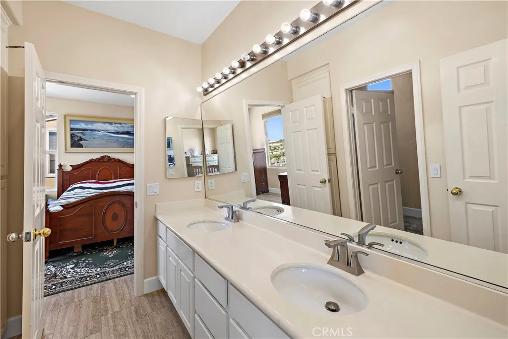 2438 Calle Aquamarina, San Clemente, California 92673 home-pic-32