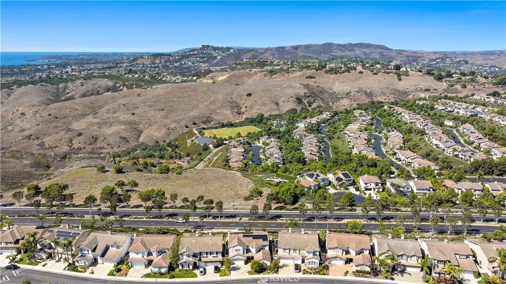 2438 Calle Aquamarina, San Clemente, California 92673 home-pic-50