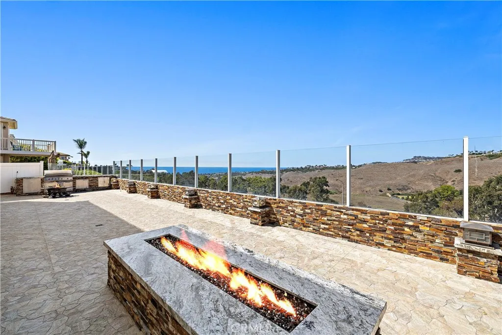 2438 Calle Aquamarina, San Clemente, California 92673 home-pic-14