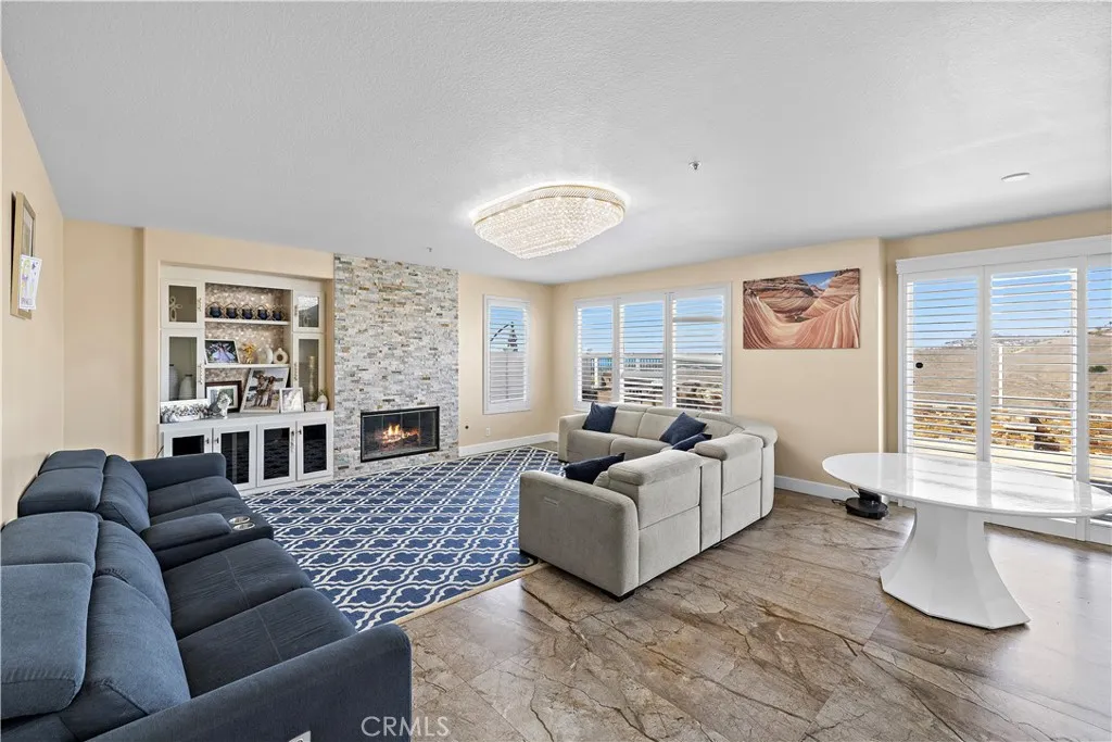 2438 Calle Aquamarina, San Clemente, California 92673 home-pic-10