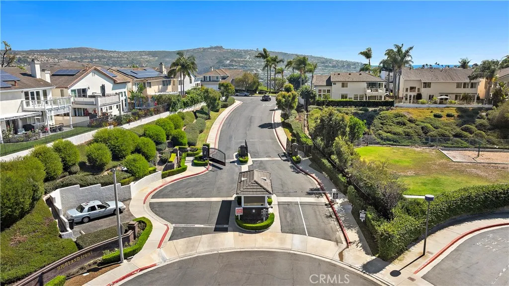 2438 Calle Aquamarina, San Clemente, California 92673 home-pic-43