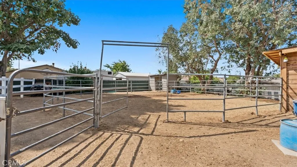 18680 Dallas Avenue, Riverside, California 92508 home-pic-20