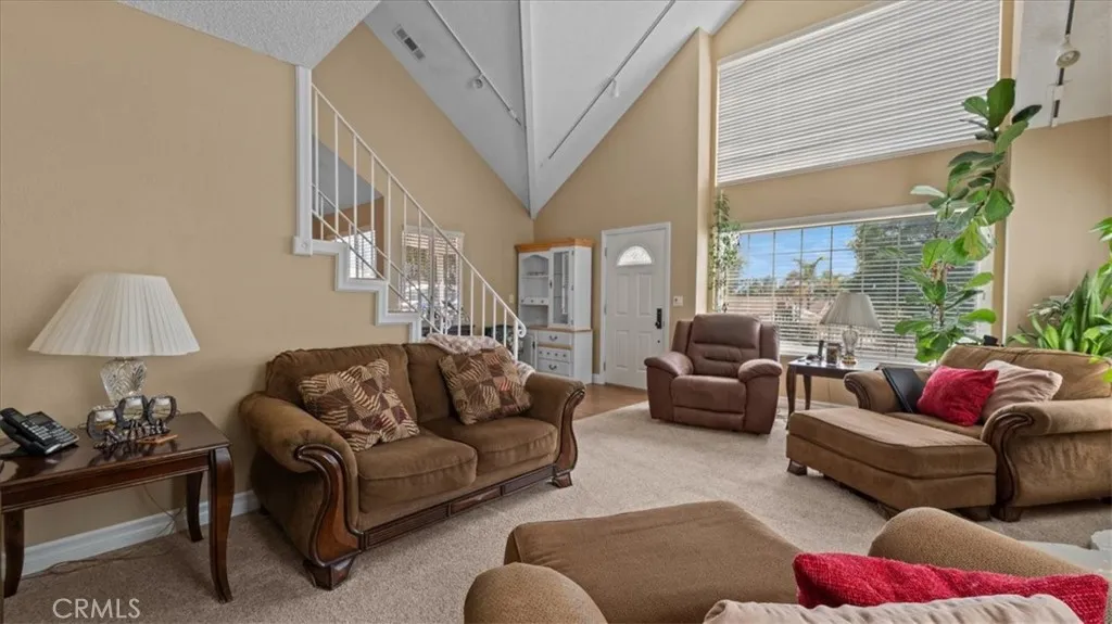18680 Dallas Avenue, Riverside, California 92508 home-pic-3