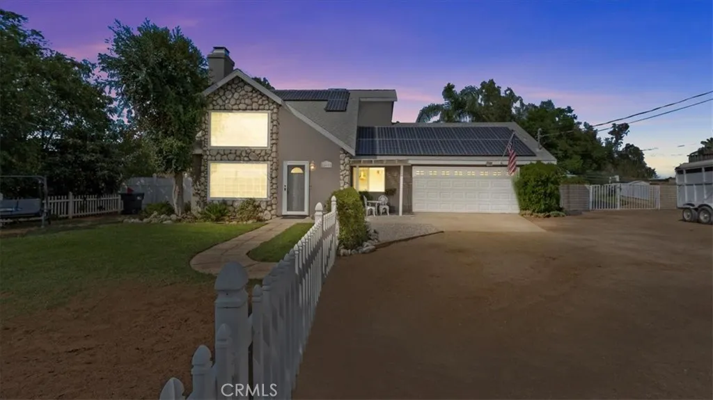 18680 Dallas Avenue, Riverside, California 92508 home-pic-0