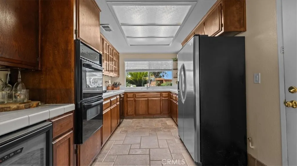 18680 Dallas Avenue, Riverside, California 92508 home-pic-5