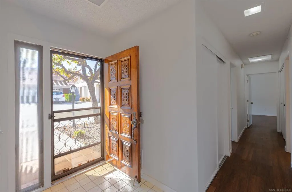 17476 Plaza Cerado 91, San Diego, California 92128 home-pic-10