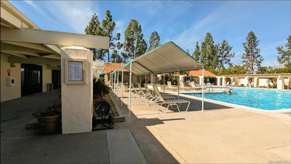 17476 Plaza Cerado 91, San Diego, California 92128 home-pic-24