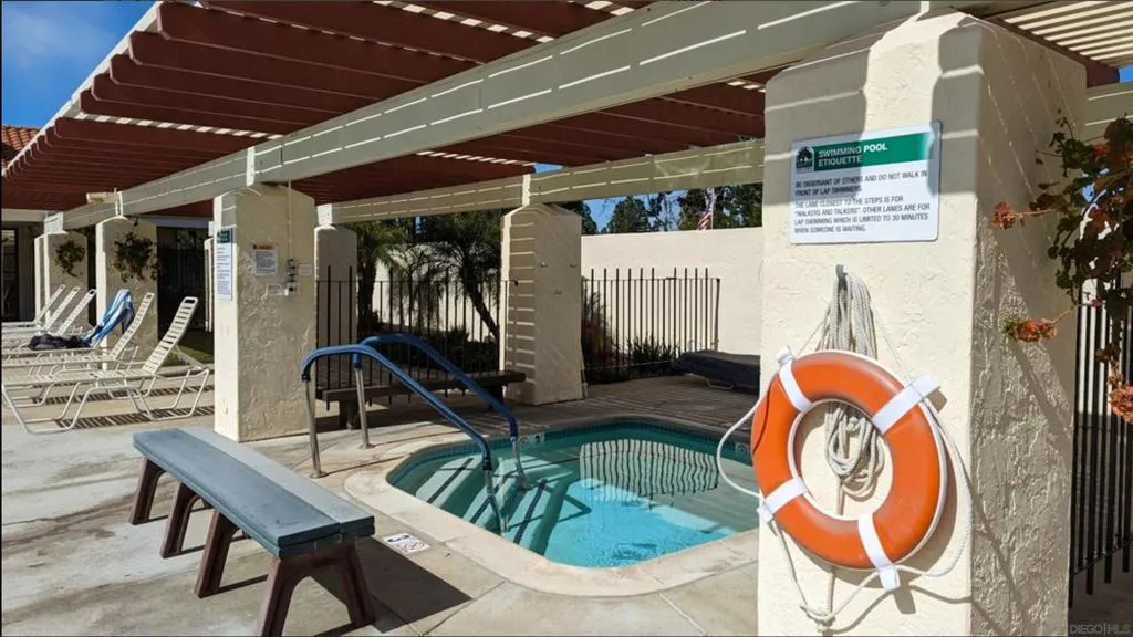 17476 Plaza Cerado 91, San Diego, California 92128 home-pic-30