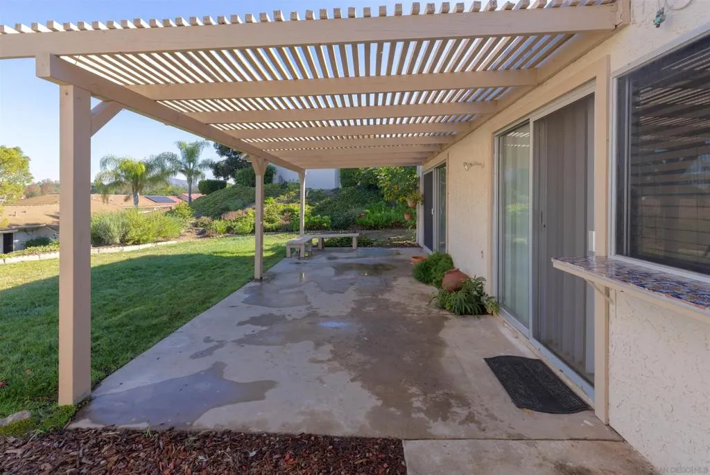 17476 Plaza Cerado 91, San Diego, California 92128 home-pic-21