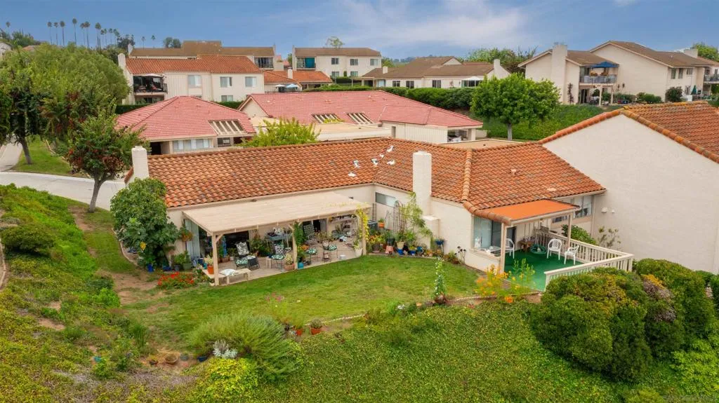 17476 Plaza Cerado 91, San Diego, California 92128 home-pic-17