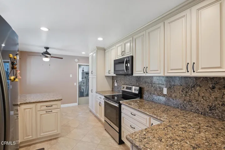 16302 Village 16 WeSellLeisureVillage (1