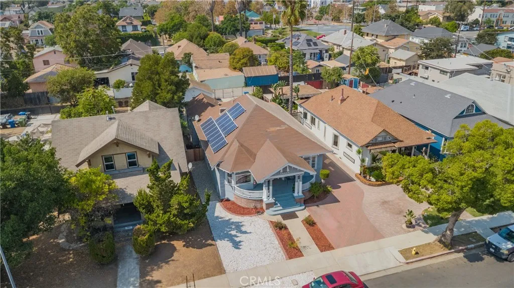2801 Brighton Avenue, Los Angeles, California 90018 home-pic-3