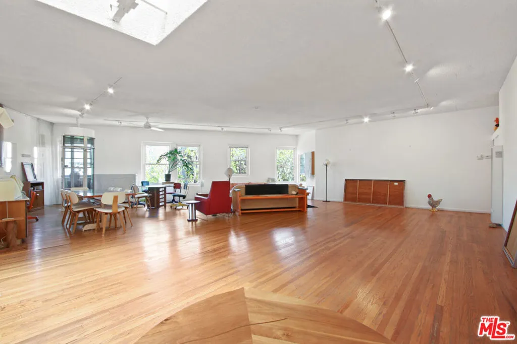 1802 Pacific Avenue, Venice, California 90291 home-pic-3