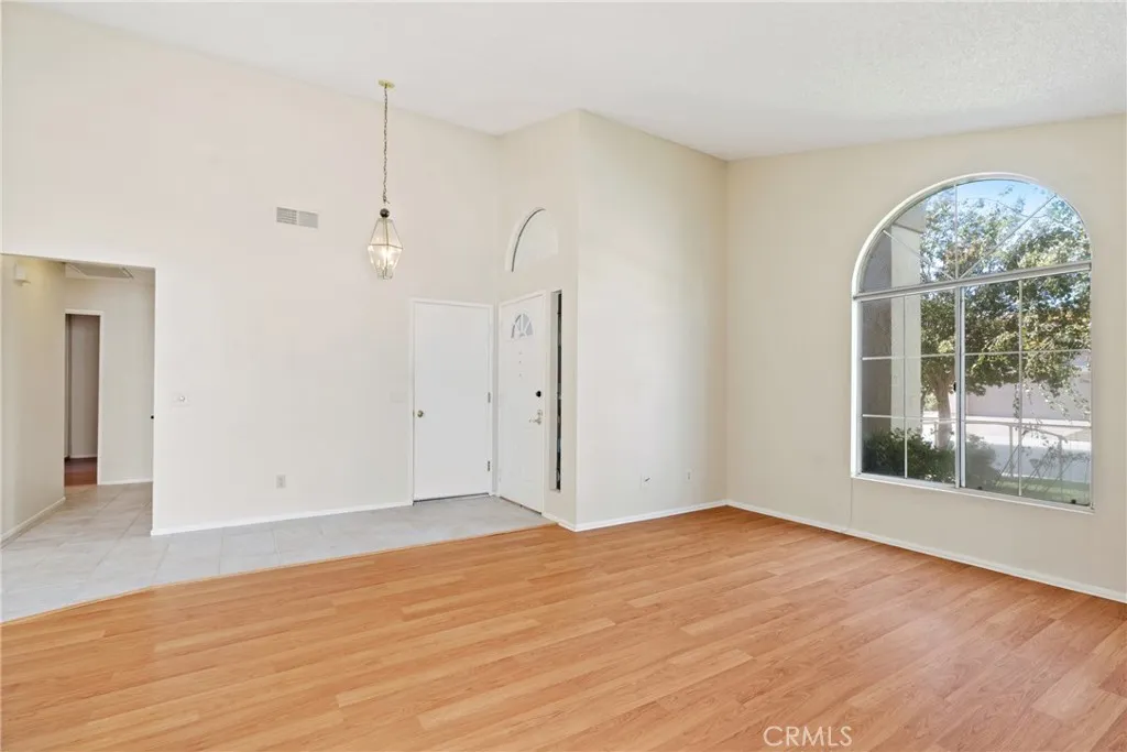 5772 Riviera, Banning, California 92220 home-pic-6