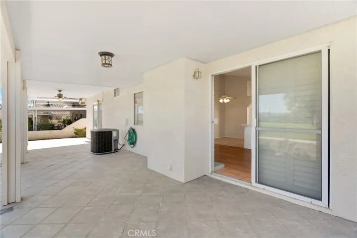 5772 Riviera, Banning, California 92220