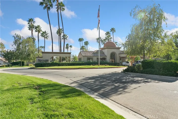 5772 Riviera, Banning, California 92220