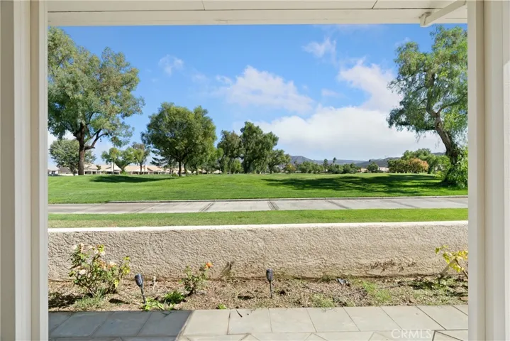 5772 Riviera, Banning, California 92220