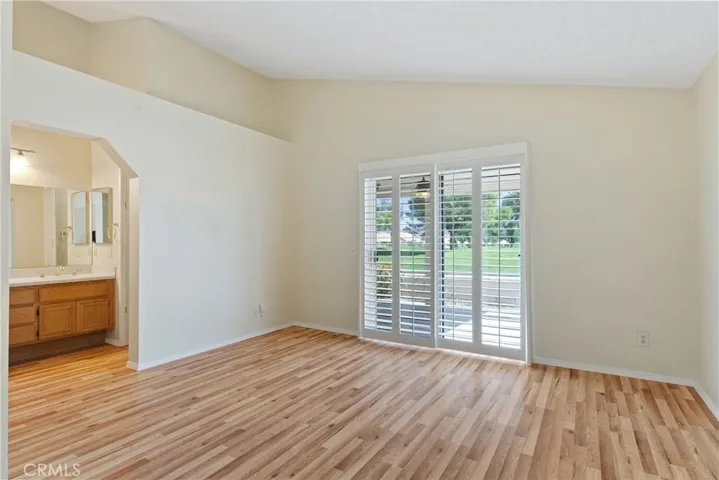 5772 Riviera, Banning, California 92220