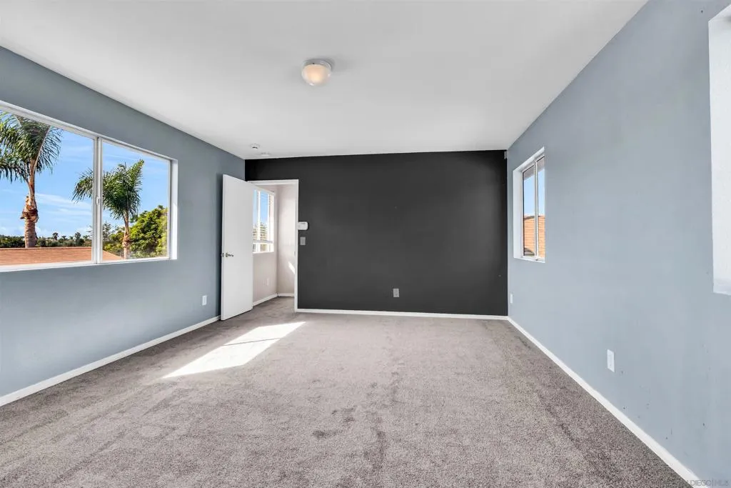 , San Diego, California 92113 home-pic-19