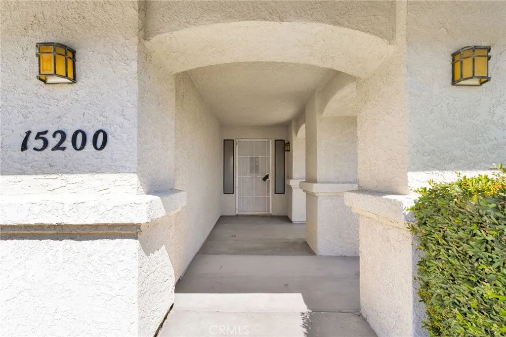 15200 15200 Wildflower, Helendale, California 92342 home-pic-4