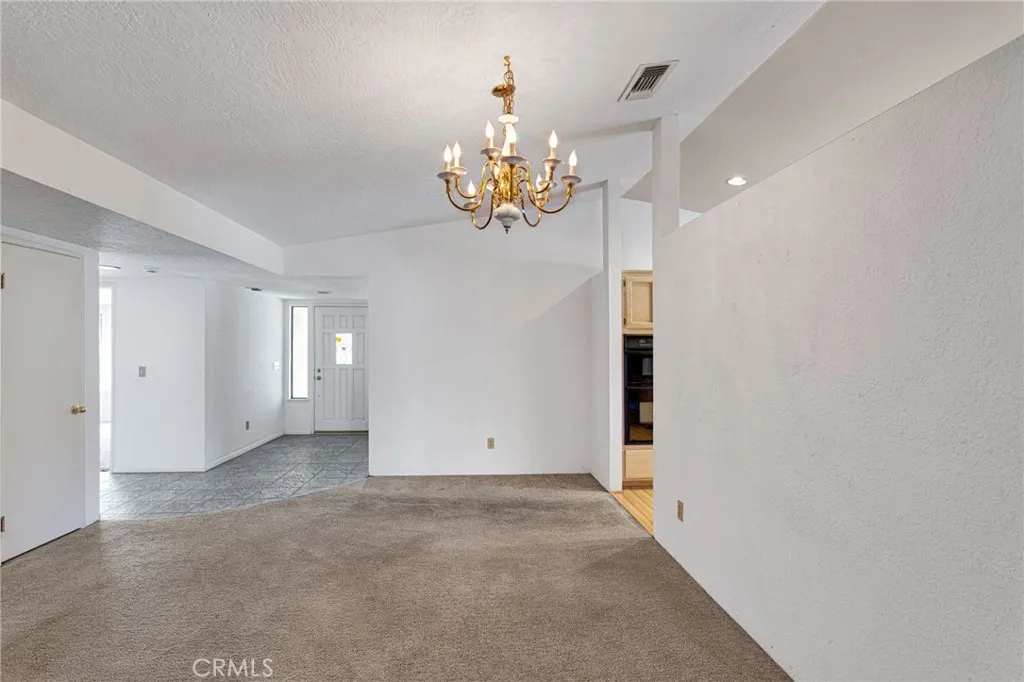 15200 15200 Wildflower, Helendale, California 92342 home-pic-7