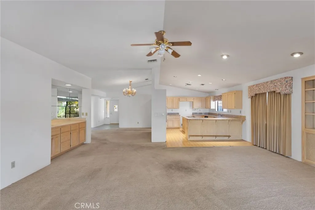 15200 15200 Wildflower, Helendale, California 92342 home-pic-11