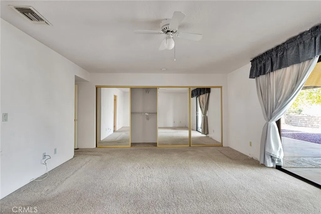 15200 15200 Wildflower, Helendale, California 92342 home-pic-22